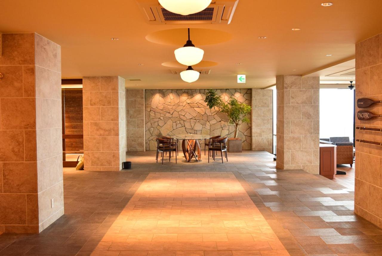 Infinito Hotel And Spa Ширахама Екстериор снимка